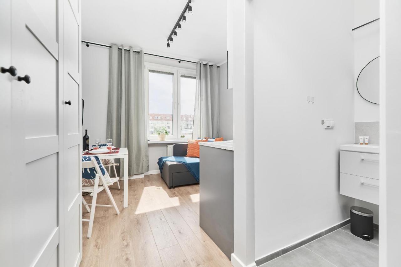 Apartments Wroclaw Museum Square By Renters Exterior photo