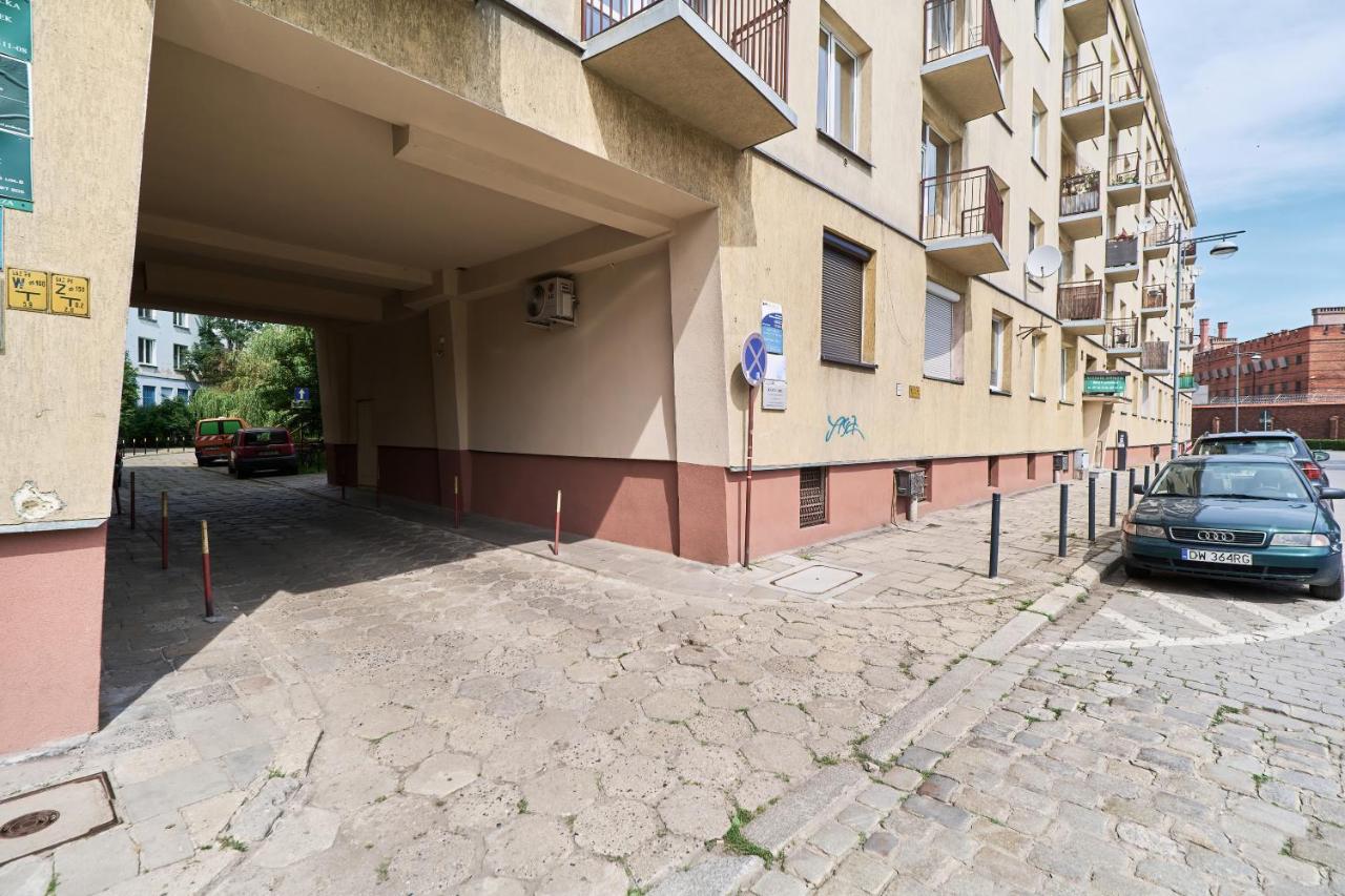 Apartments Wroclaw Museum Square By Renters Exterior photo